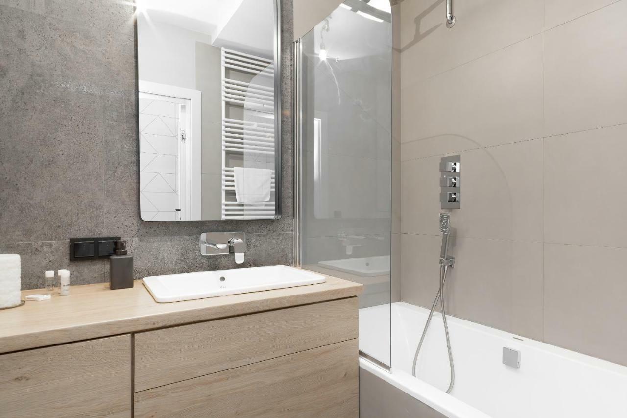 Fort Wola Apartments Warsaw By Noclegi Renters Cameră foto